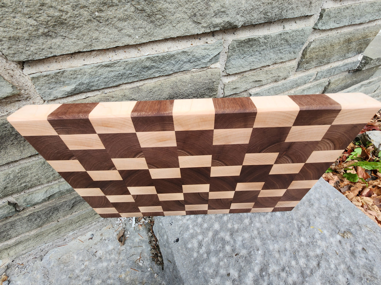 Butcher Block Cutting Board - End Grain - Walnut and Maple