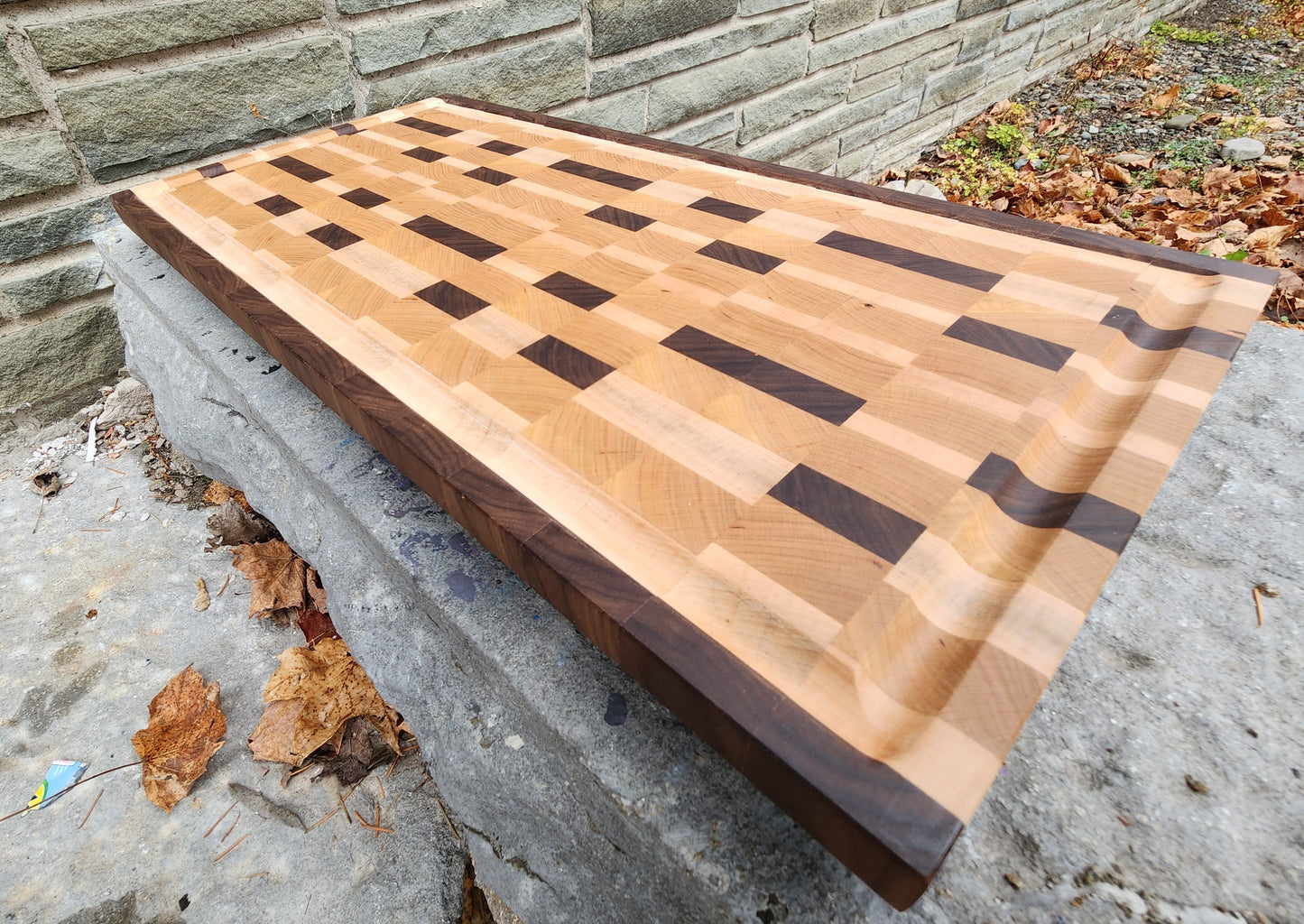 Cutting Board with Juice Groove - End Grain - Maple, Walnut, Cherry